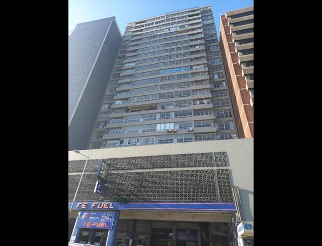 1.5 BEDROOM APARTMENT RENTED IN DURBAN CENTRAL